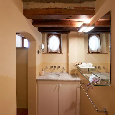La Valletta Boutique Wine Estate Bed & Breakfast Panzano in Chianti